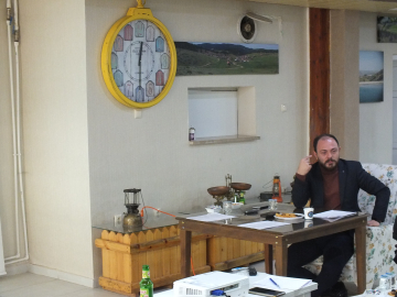 TÜRKİYE'NİN EN GENÇ BELEDİYE BAŞKANI  "YAPRAKLI GÜNGÖR'LE GÜN GÖRECEK" DEDİ