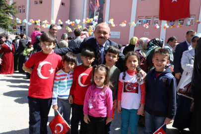 BAŞKAN ESEN TÜM ÇOCUKLARIN BAYRAMINI KUTLADI