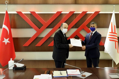 REKTÖR ÇİFTÇİ MAZBATASINI YÖK BAŞKANI SARAÇ'IN ELİNDEN ALDI