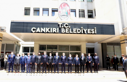 ULAŞTIRMA VE ALTYAPI BAKANI ÇANKIRI BELEDİYESİ'Nİ ZİYARET ETTİ