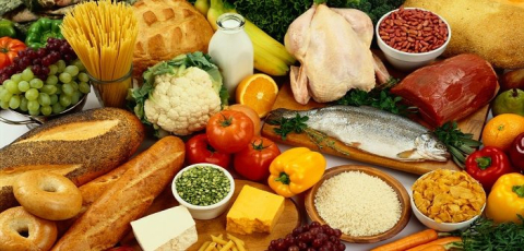 BESİNLERDE DİKKAT EDİLMESİ GEREKEN KURALLAR