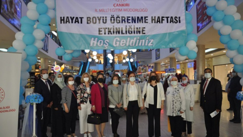 HAYAT BOYU ÖĞRENME HAFTASI ETKİNLİKLERLE KUTLANIYOR