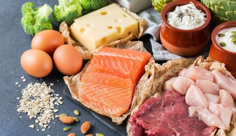 SAĞLIKLI BESLENMEDE DİKKAT EDİLMESİ GEREKEN 12 ADIM