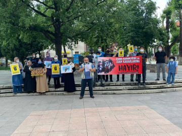 İHH: "BU METİN İNSANLIĞA ORTAK ÇAĞRIMIZDIR!"