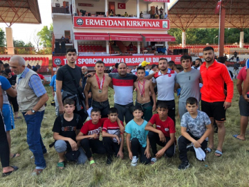 TARİHİ KIRKPINAR GÜREŞLERİNDE İKİ SPORCUMUZ MADALYA KAZANDI