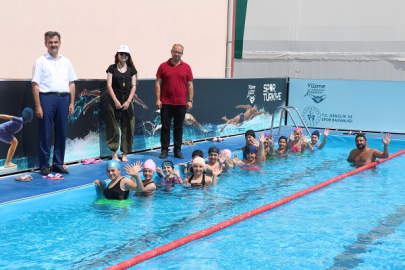 KURŞUNLU VE ŞABANÖZÜ'NDE ÇOCUKLAR ÜCRETSİZ KURSLAR İLE YÜZME ÖĞRENİYOR
