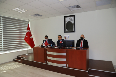 VALİ AYAZ: "BUGÜN İTİBARIYLA 256 BİN 981 DOZ AŞI YAPTIK"