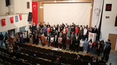 BAŞKANDAN ÜNİVERSİTEYİ KAZANAN ÇANKIRILI ÖĞRENCİLERE ÖZEL TÖREN