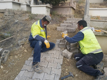 SARIBABA MEZARLIĞI BAKIMA ALINDI