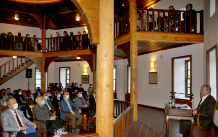 DARÜLHADİS İSLAM ARAŞTIRMALARI MERKEZİ'NDE HADİS DERSİ