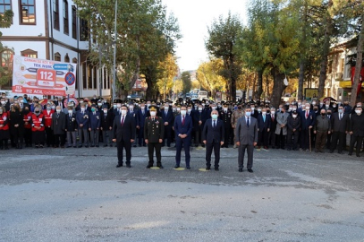 ULU ÖNDER ATATÜRK ÇEŞİTLİ ETKİNLİKLERLE ANILDI