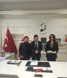 ÇANKIRI BAROSU VE CHP ÇANKIRI KADIN KOLLARI ARASINDA YAŞAMHAK PROTOKOLÜ İMZALANDI