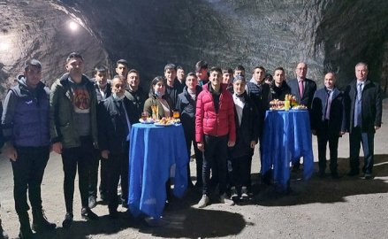 5000 YILLIK TUZ MAĞARASINDA CANLI DERS