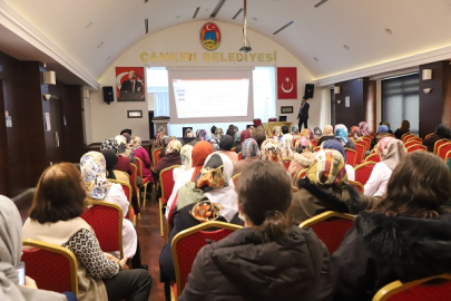 KADIN GİRİŞİMCİLER BİLGİLENDİRİLDİ