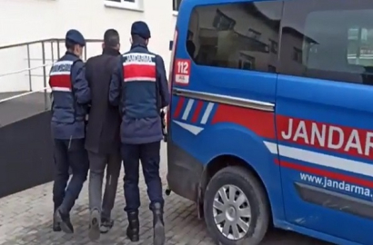 MEZARLIK VE CAMİLERİN DEMİR KAPILARINI ÇALAN ZANLILAR YAKAYI ELE VERDİ