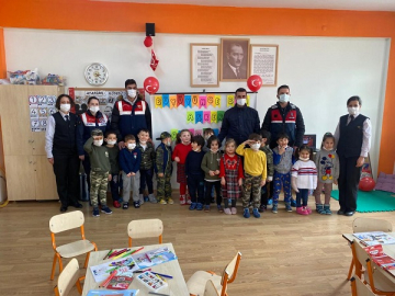 "JANDARMA OLMAK İSTİYORUM" PROJESİ HAYATA GEÇTİ