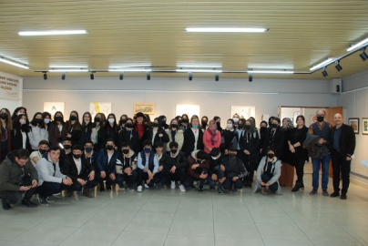 SANATTA TUZUMUZ OLSUN KONULU KARMA SERGİ AÇILDI