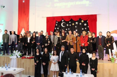 KARDAN MASALLAR KIZILAY İÇİN ANLATILDI