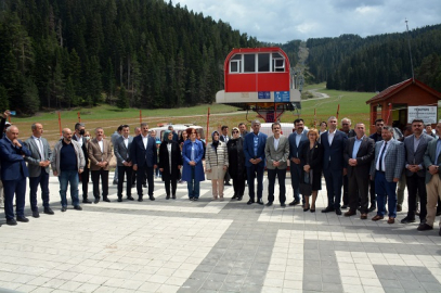 ULUSLARARASI RESİM ÇALIŞTAYI SERGİSİ ILGAZ YILDIZTEPE'DE YAPILDI