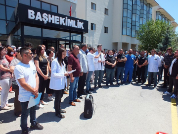 DR EKREM KARAKAYA'NIN KATLEDİLMESİ ÜLKE GÜNDEMİNE OTURDU