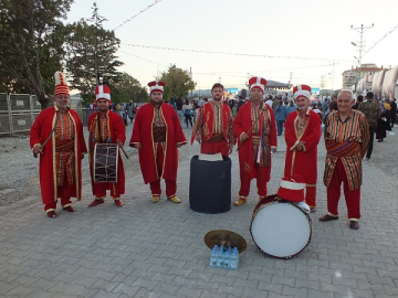 BAŞKAN KOZAN FESTİVALDEN SESLENDİ: "İŞTE KORGUN İŞTE HEMŞEHRİLERİMİZ"