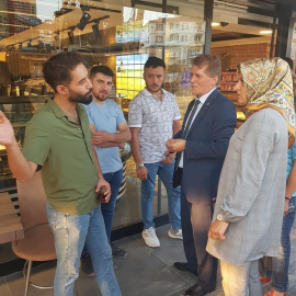 BAŞKAN AKBAŞ ESNAFIN SORUNLARINI DİNLEDİ