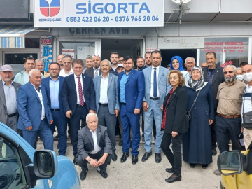 AKBAŞ: "ÇİFTÇİNİN ESNAFIN SORUNLARI ÇIĞ GİBİ BÜYÜMÜŞ ÇÖZÜM BEKLİYOR"