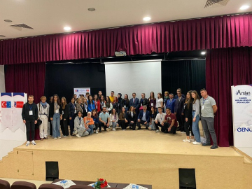 ARSLAN SPOR KULÜBÜ'NDEN "KARİYERİNİ PLANLA" PROJESİ