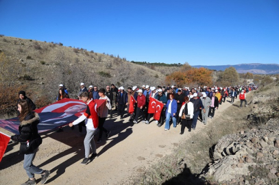 TARİHİ İSTİKLÂL YOLU YÜRÜYÜŞÜNÜN ONÜÇÜNCÜSÜ GERÇEKLEŞTİRİLDİ