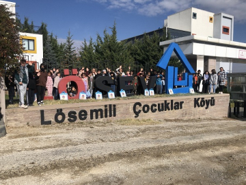 ÇANKIRILI ÇOCUKLARDAN DUYARLILIK ÖRNEĞİ