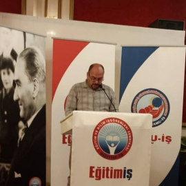 RİYAKÂR ÖVGÜLERE DEĞİL ACİL SORUNLARIMIZIN ÇÖZÜLMESİNE İHTİYACIMIZ VAR