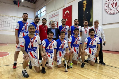 RECEP NUHOĞLU: "ŞAMPİYON OLMAK İÇİN GİDİYORUZ"