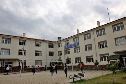 ÇAKÜ ELDİVAN SAĞLIK HİZMETLERİ MYO YENİ EĞİTİM BİNASINDA