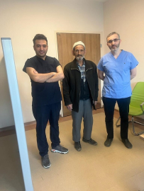 ÇANKIRI DEVLET HASTANESİ'NDE YİNE BİR İLK...  İLERİ DERECE MESANE KANSERİ AMELİYATI BAŞARIYLA YAPILDI