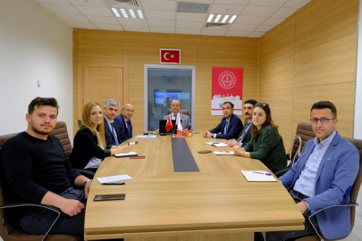 TCDD'DEN ÖĞRENCİLERE DEMİRYOLU EMNİYETİ KONULU EĞİTİM