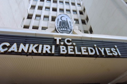 BAŞKAN ESEN: "BİR TELEFON KADAR UZAKTAYIZ"