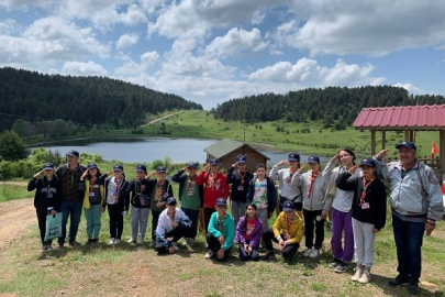 ATATÜRK ORTAOKULU İZCİLİK KULÜBÜ YILSONU KAMPINDA