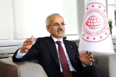 BAKAN URALOĞLU: "KIRSAL BÖLGELERDEKİ İLETİŞİM KAPASİTEMİZİ ARTIRIYORUZ"
