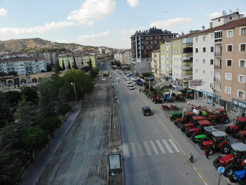 BAŞKAN ESEN ÇANKIRI'NIN GELECEĞİNE YATIRIM YAPIYOR