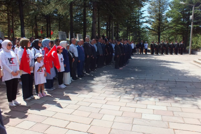 15 TEMMUZ ŞEHİTLERİMİZ DUALARLA ANILDI