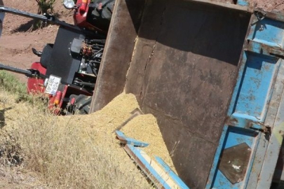 YAPRAKLI YOLUNDAKİ TRAKTÖR KAZASINDA 1 KİŞİ HAYATINI KAYBETTİ