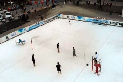 TUZDAN SAHADA SPOR ŞÖLENİ YAŞANDI