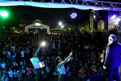 ÇOCUK AKADEMİSİ YAZA EĞLENEREK VEDA ETTİ