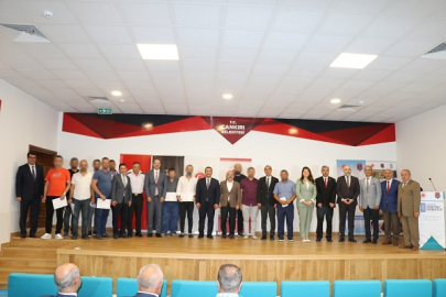 BİR KEPÇE DE HAYAT SEN DOLDUR PROJESİNDE HÜKÜMLÜLER  BEKO LODER BELGELERİNİ ALDILAR