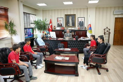 ÖĞRENCİLERDEN ÇANKIRI BELEDİYESİ'NE İLKÖĞRETİM HAFTASI ZİYARETİ