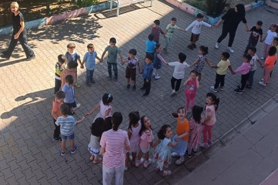 ANAOKULU ÖĞRENCİLERİ GÜNE SPORLA BAŞLIYOR