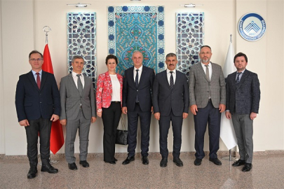 BALKANLARDAN ANAVATANA ZİYARET