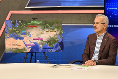 ULAŞTIRMA VE ALTYAPI BAKANI ABDULKADİR URALOĞLU ZİRVEDE KALKINMA KORİDORUNU ANLATACAK