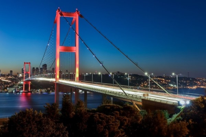 CUMHURİYETİMİZİN 100. YILINDA 15 TEMMUZ ŞEHİTLER KÖPRÜSÜ 50 YAŞINDA