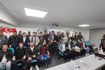 TARİHİ ÇAĞRIYA ANKARA’DAN BÜYÜK DESTEK: TÜGVA ANKARA 70 OTOBÜSLE İSTANBUL’A GİDİYOR